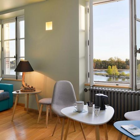 Suites Du Cabinet Vert Orléans Esterno foto